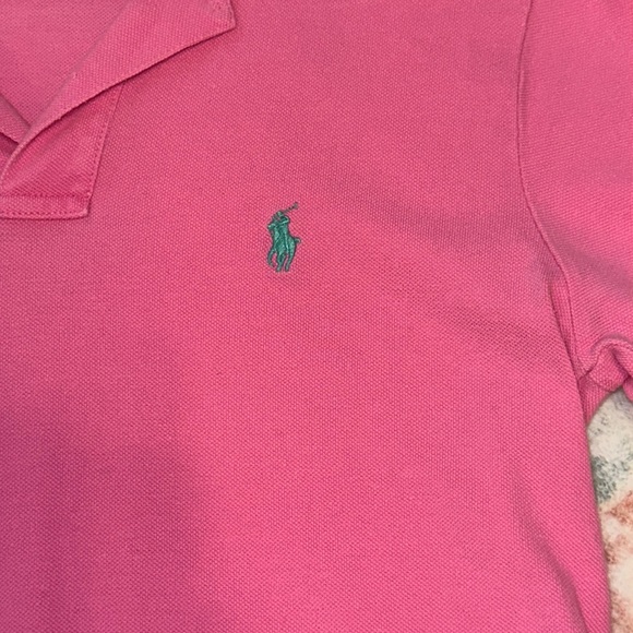 Ralph Lauren medium women’s classic fit pink short sleeve polo with green logo - Picture 2 of 2